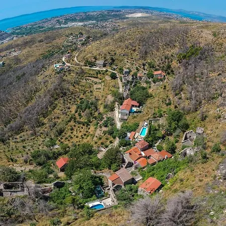Heritage Near Split Villa *